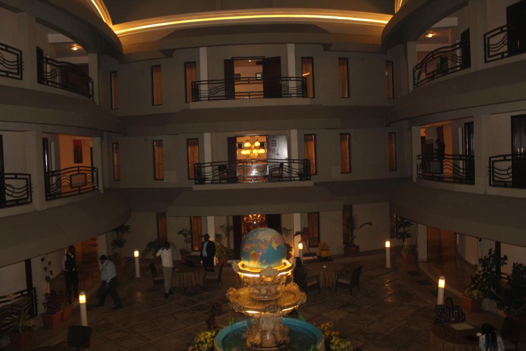 Hotel Lubumbashi Extérieur photo