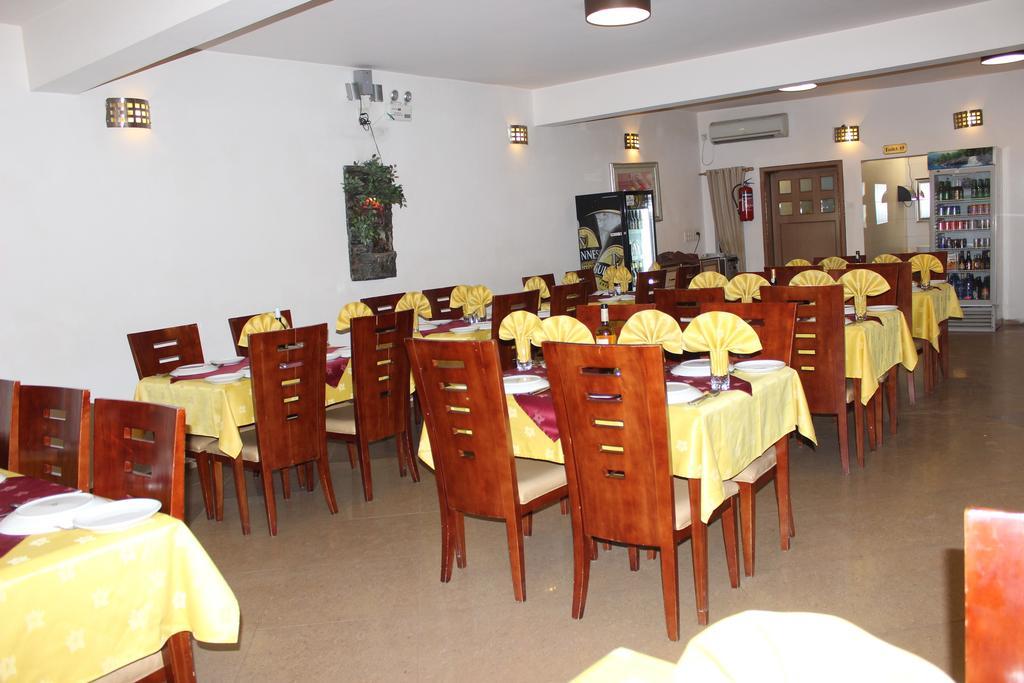 Hotel Lubumbashi Extérieur photo