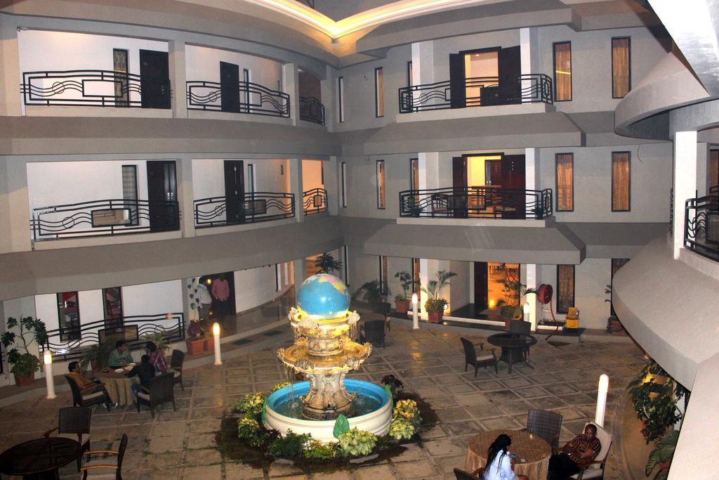 Hotel Lubumbashi Extérieur photo