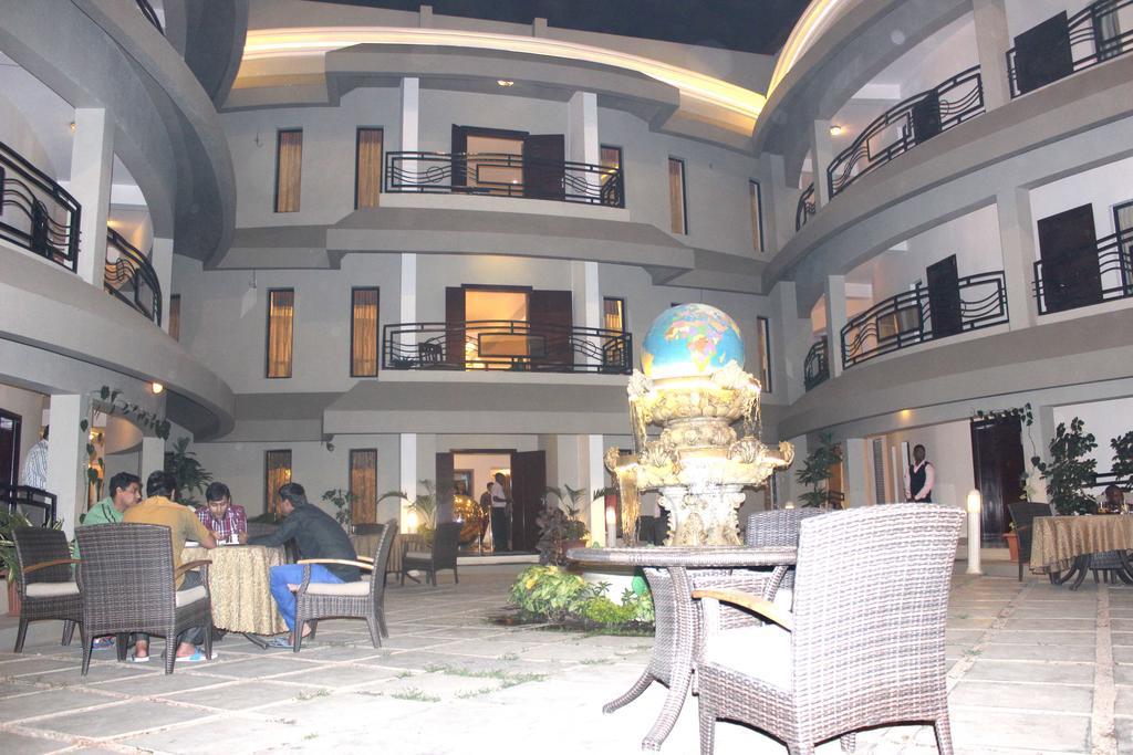 Hotel Lubumbashi Extérieur photo