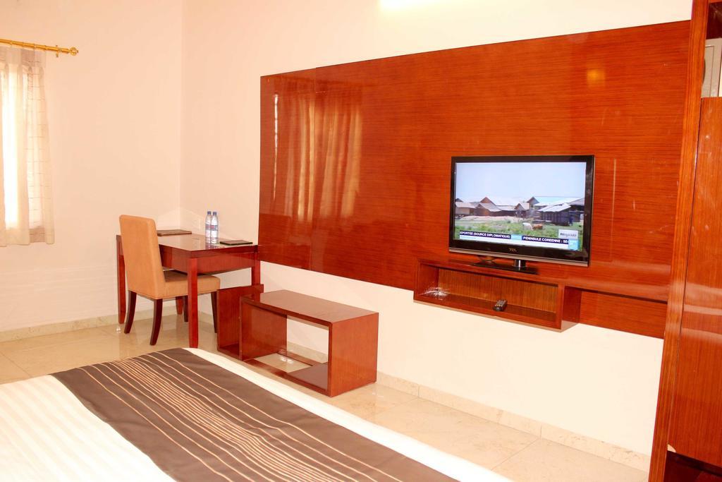 Hotel Lubumbashi Extérieur photo