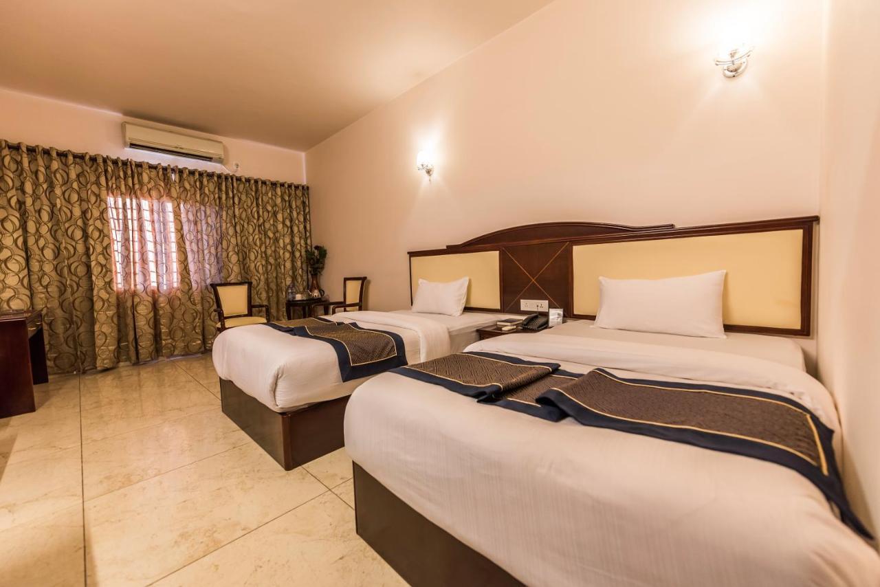 Hotel Lubumbashi Extérieur photo